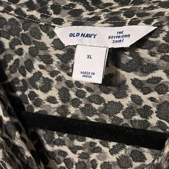 Leopard Button Up Blouse - Picture 2 of 7